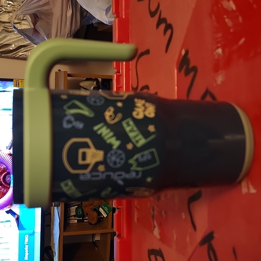 Metal cup